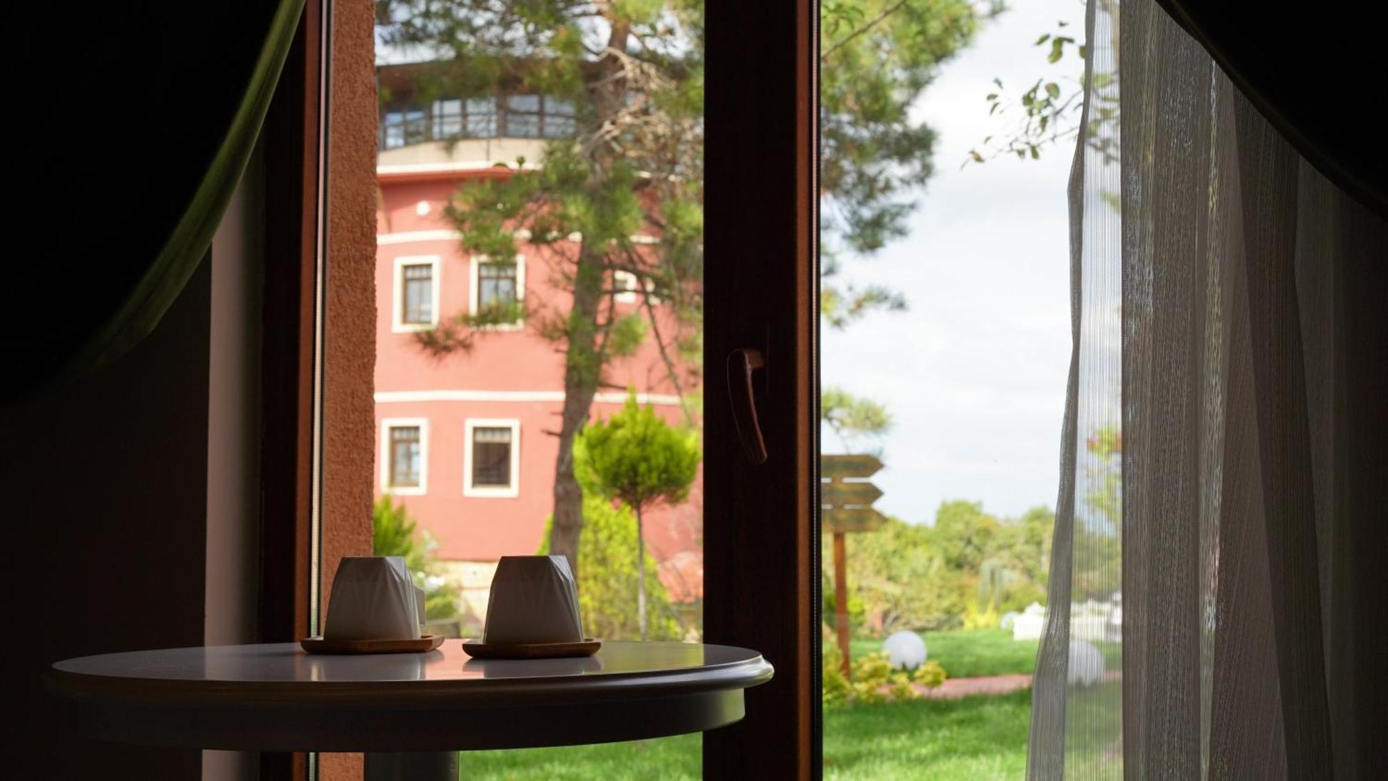 Kule Hotel Airport Arnavutkoy Istanbul Exterior foto